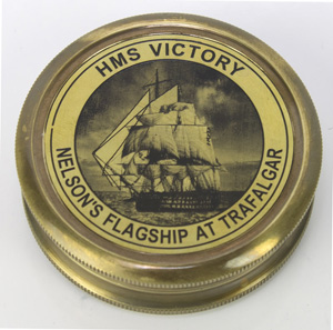 HMS Victoryコンパス・ペーパーウェイト 