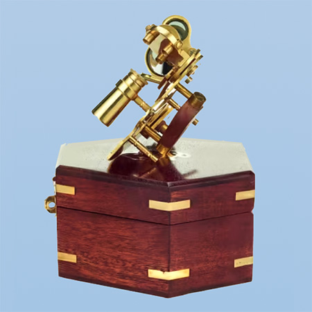 �~�j�Z�N�X�^���g�@��